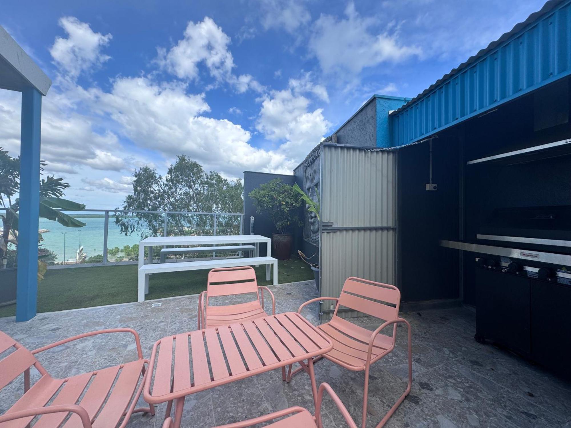 Ramada Suites by Wyndham Zen Quarter Darwin Exterior foto